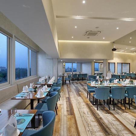 Effotel By Sayaji Vadodara Buitenkant foto