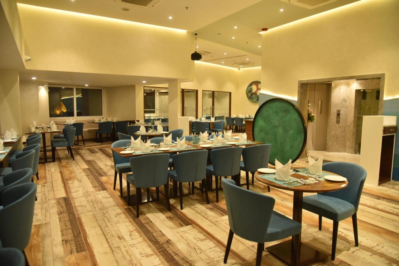 Effotel By Sayaji Vadodara Buitenkant foto