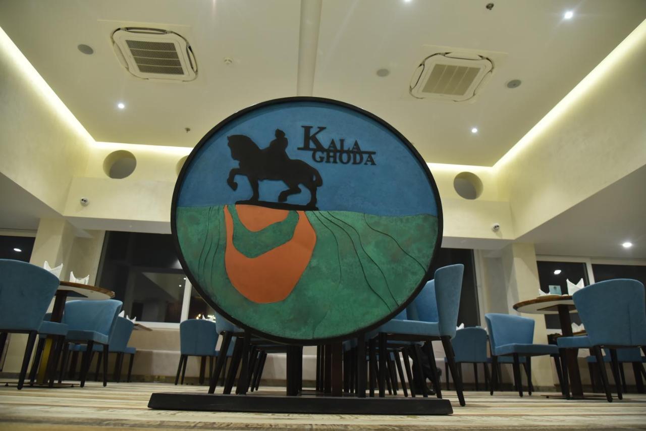 Effotel By Sayaji Vadodara Buitenkant foto
