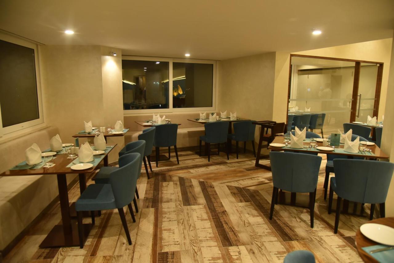 Effotel By Sayaji Vadodara Buitenkant foto