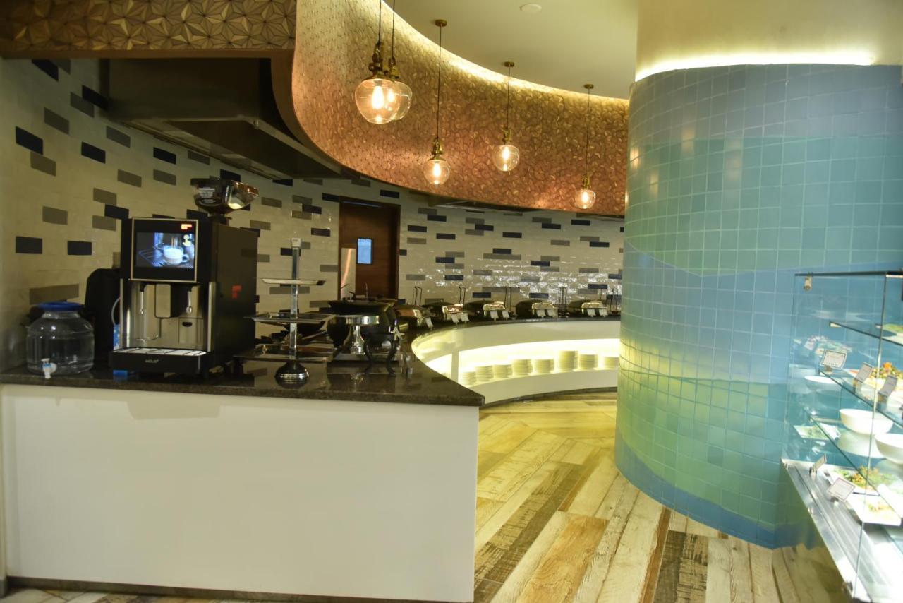 Effotel By Sayaji Vadodara Buitenkant foto