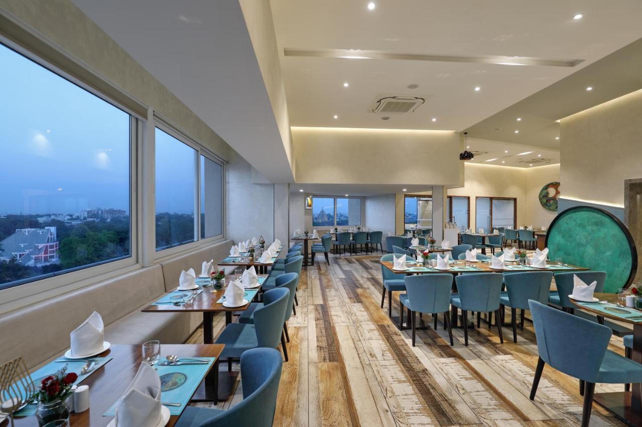 Effotel By Sayaji Vadodara Buitenkant foto