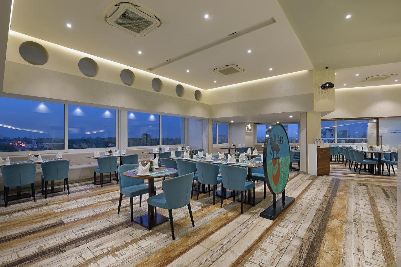 Effotel By Sayaji Vadodara Buitenkant foto